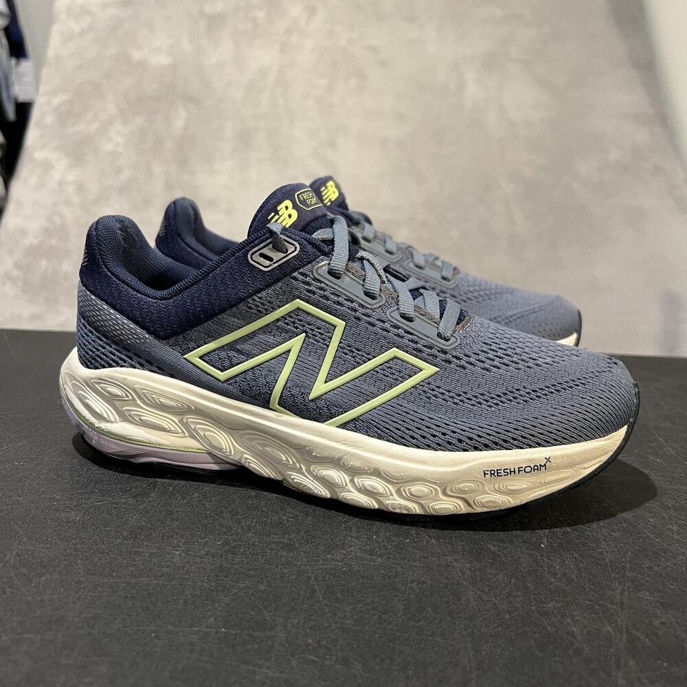 New Balance Fresh Foam X 860 Running Shoes Womens 6.5 D Blue Navy Stability